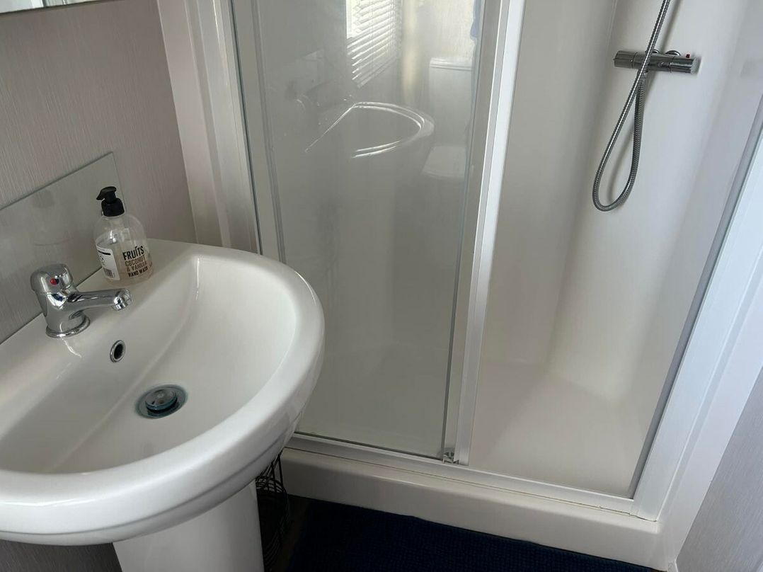 North Shore Holiday Centre - Holiday Accommodation 21790