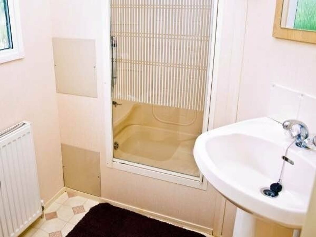 Tingdene North Denes Caravan Park - Holiday Accommodation 218