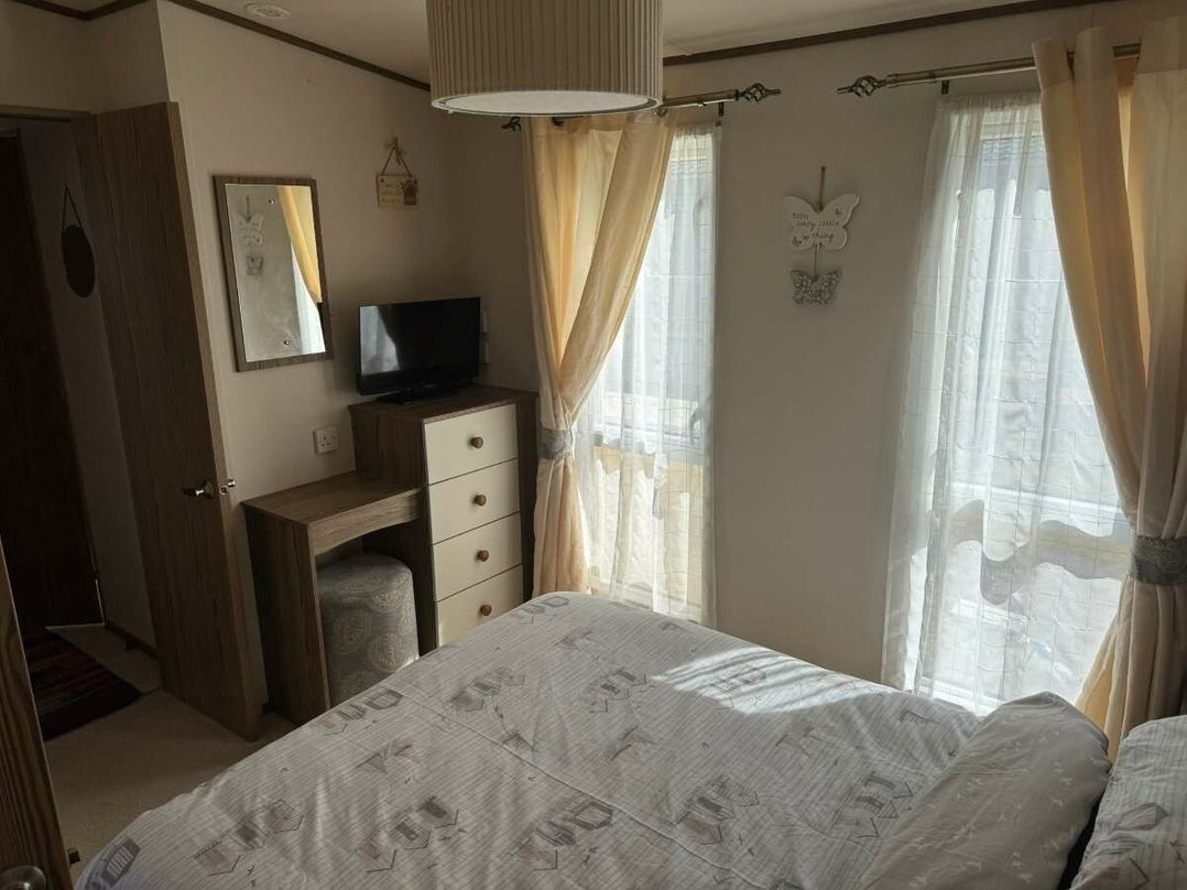 Silver Sands Holiday Park - Holiday Accommodation 21808