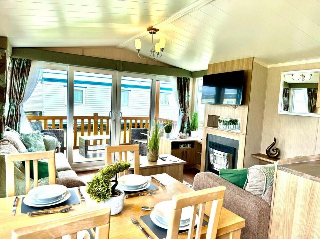 Whitehouse Leisure Park - Holiday Accommodation 21839