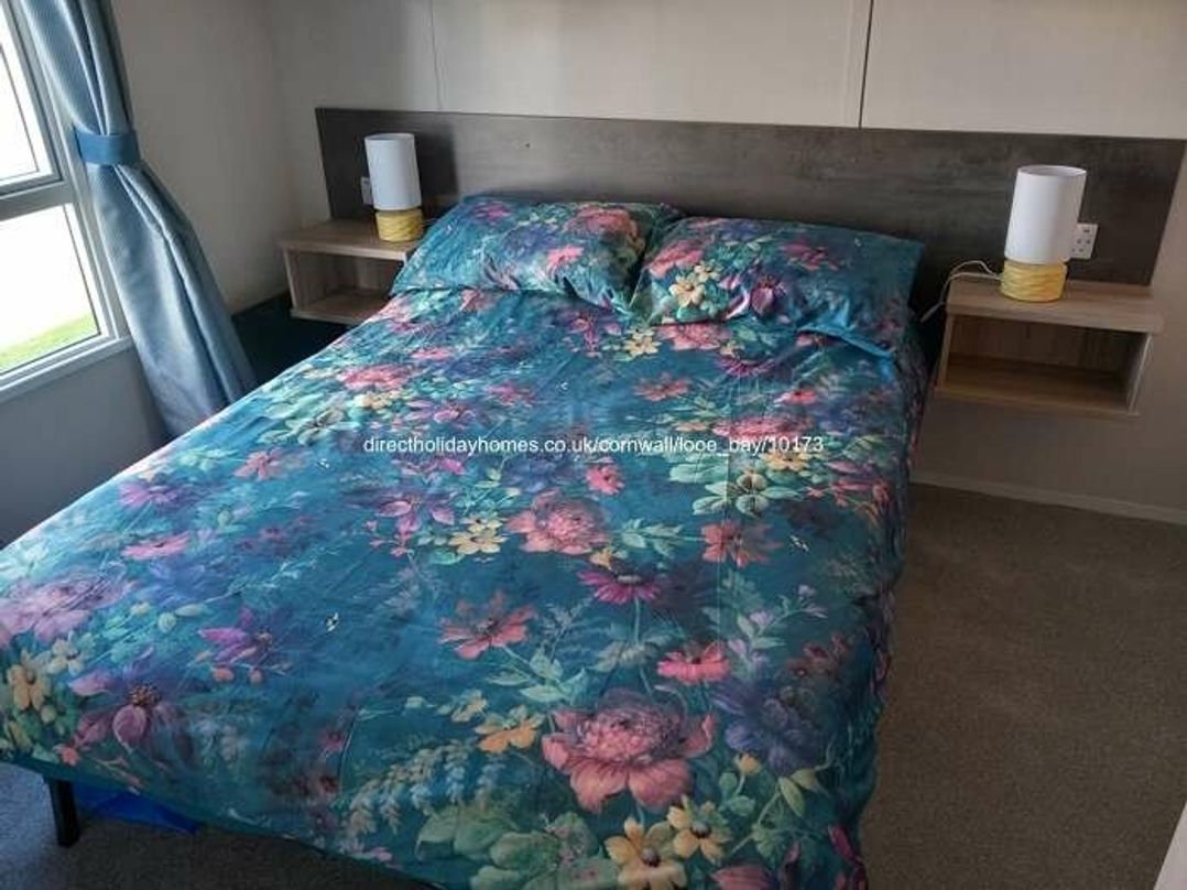 Looe Bay Holiday Park - Holiday Accommodation 21891