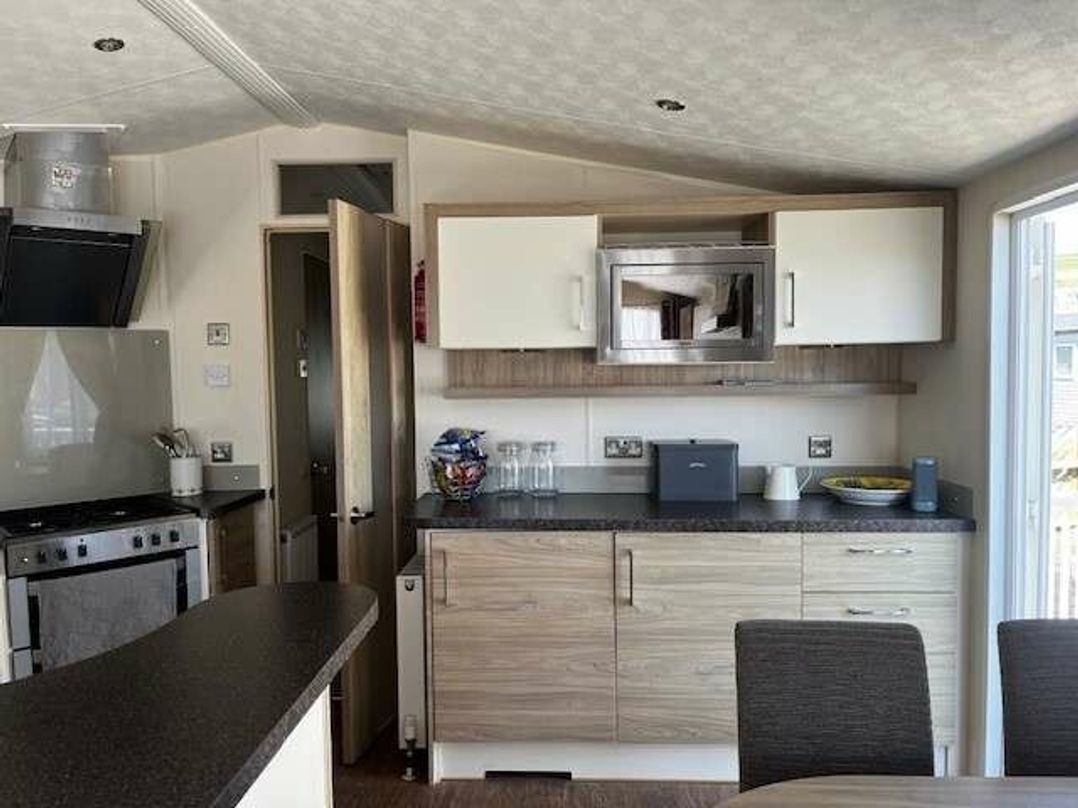 Freshwater Beach Holiday Park - Holiday Accommodation 21918