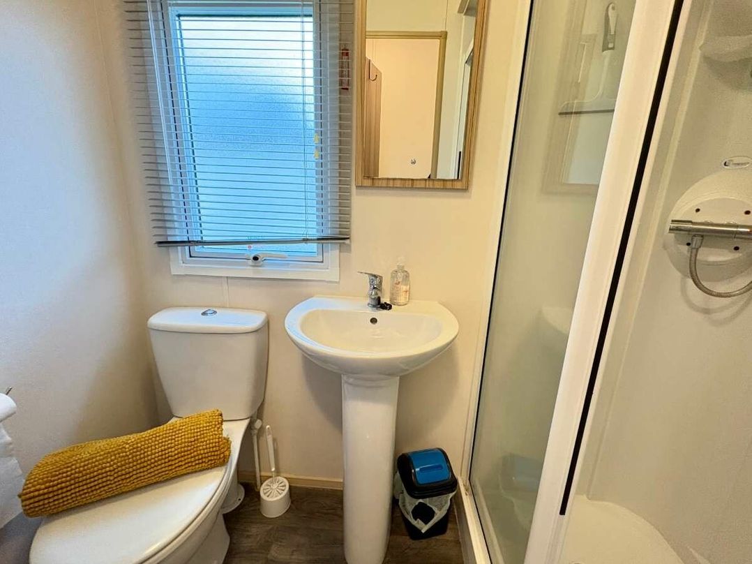 Hoburne Cotswolds - Holiday Accommodation 21941