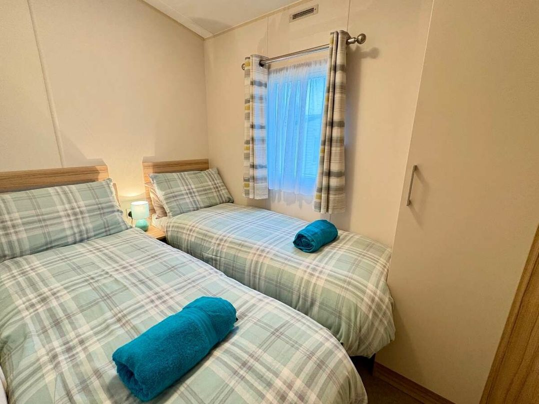 Hoburne Cotswolds - Holiday Accommodation 21941