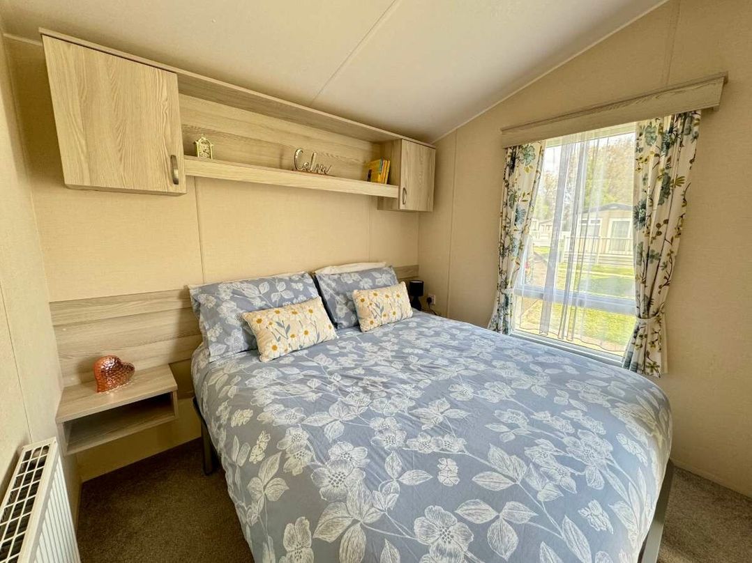 Hoburne Cotswolds - Holiday Accommodation 21942