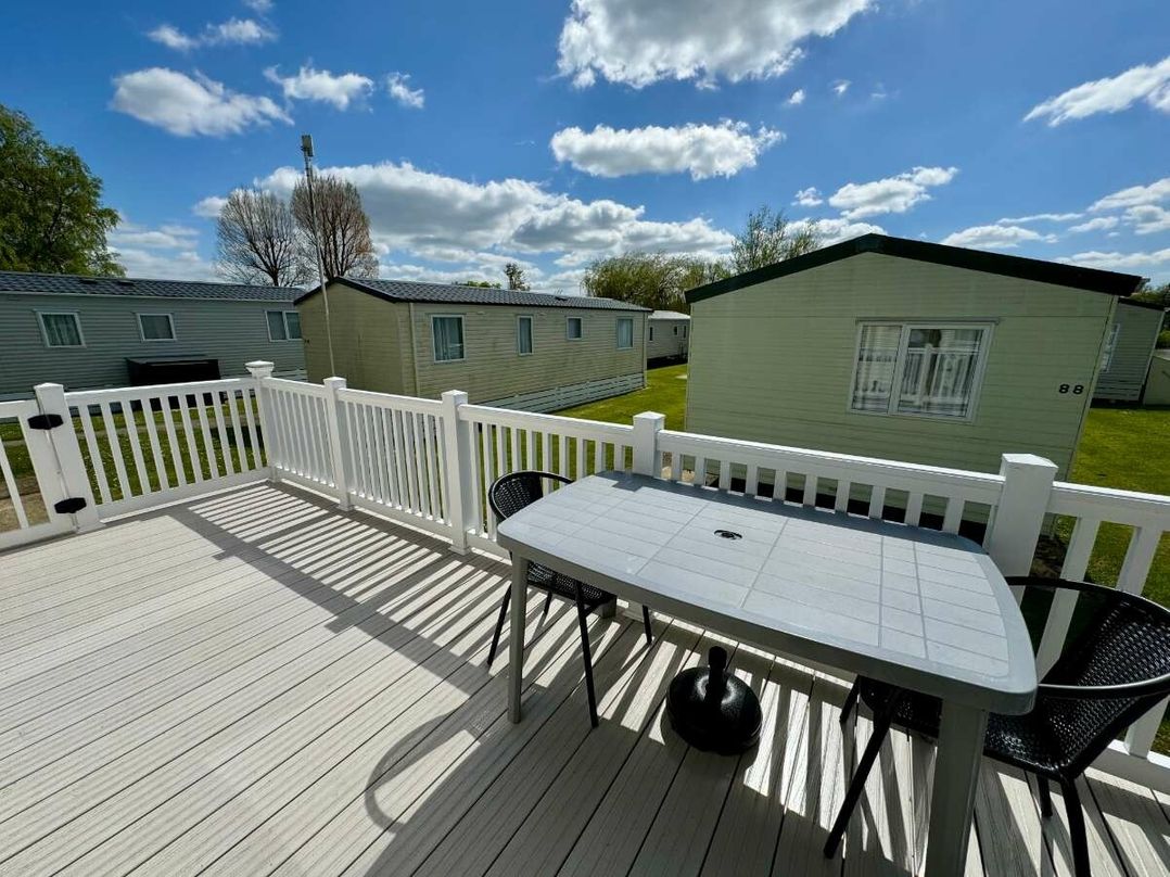 Hoburne Cotswolds - Holiday Accommodation 21942