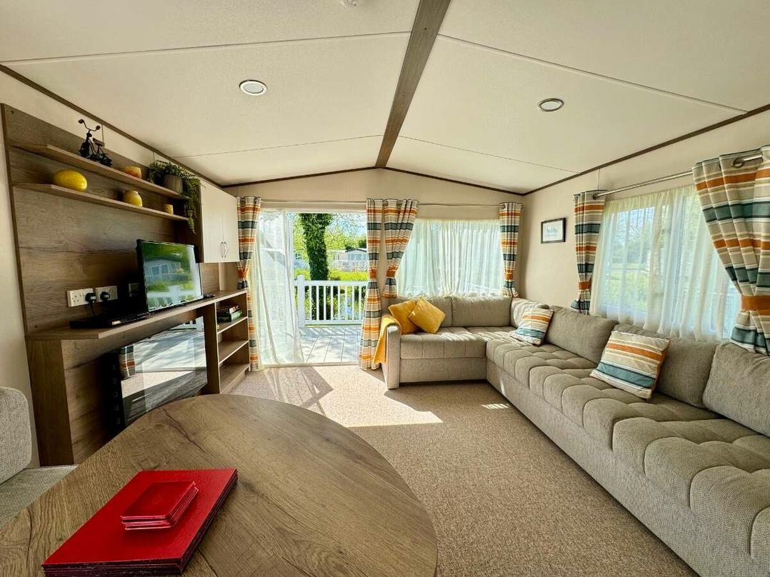 Hoburne Cotswolds - Holiday Accommodation 21945