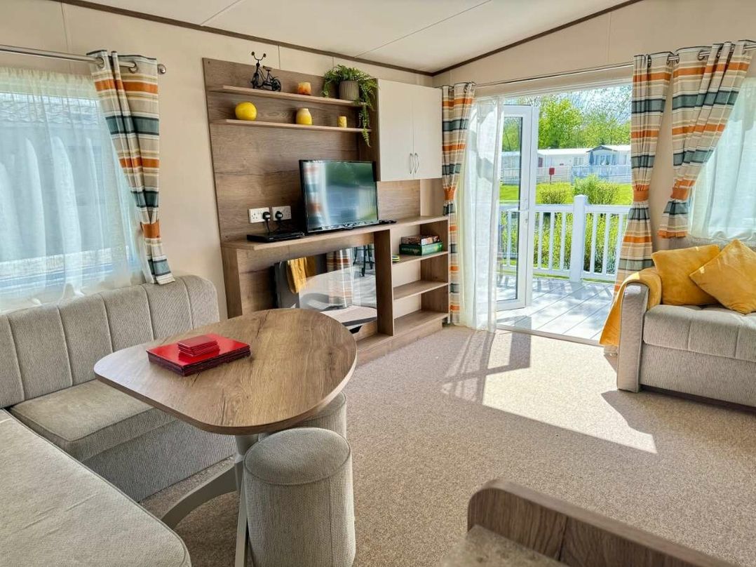 Hoburne Cotswolds - Holiday Accommodation 21945