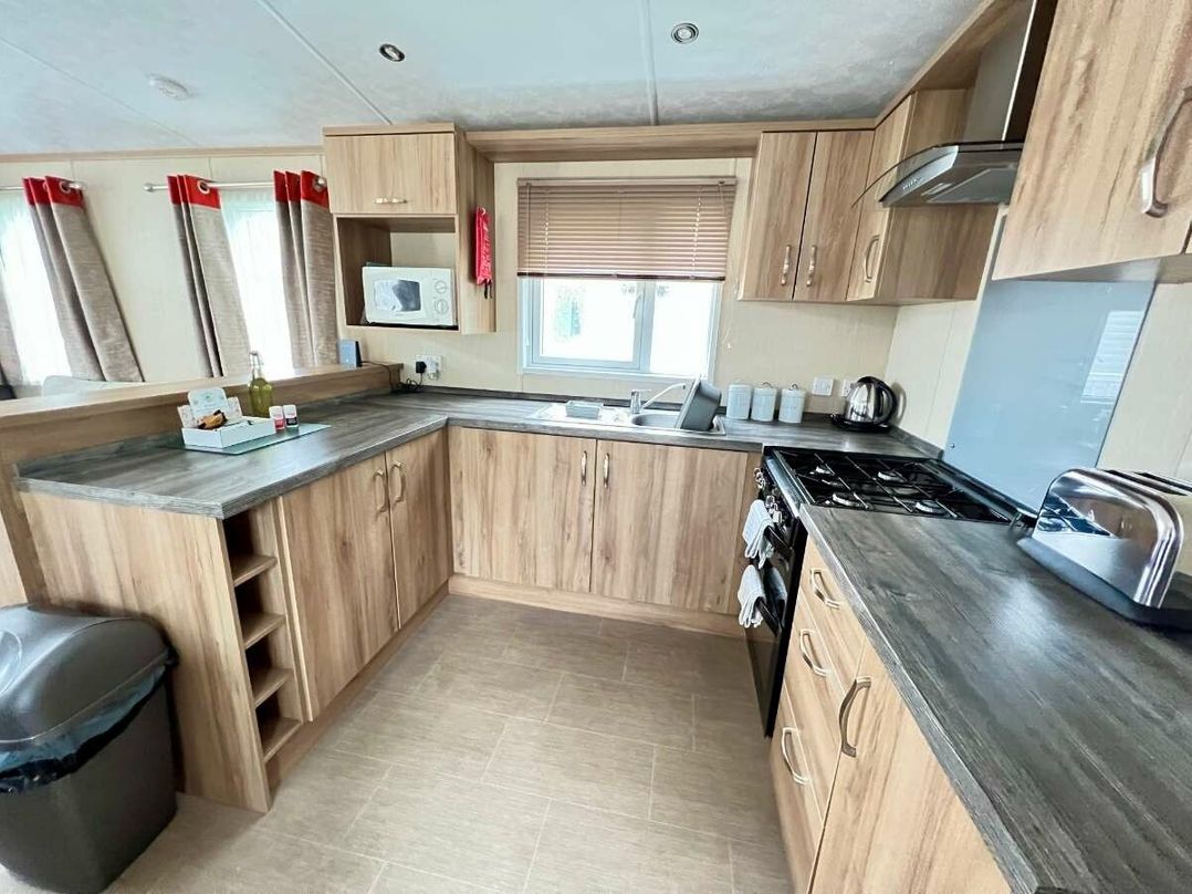 Hoburne Cotswolds - Holiday Accommodation 21946