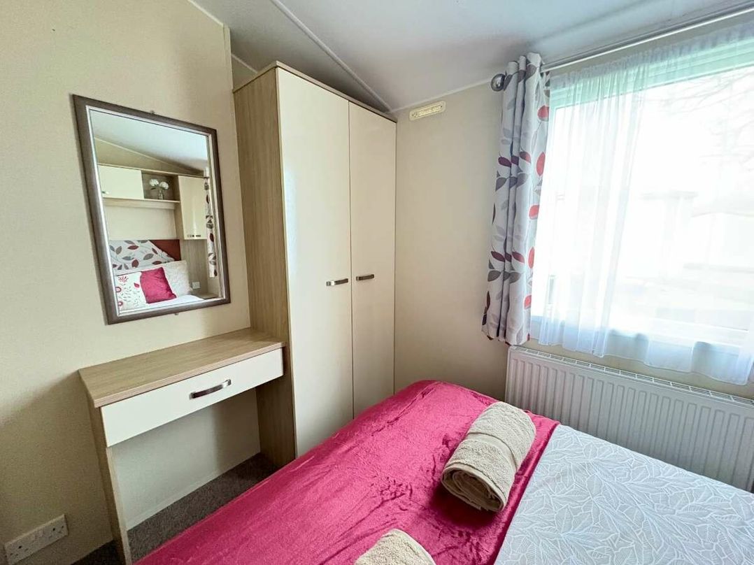 Hoburne Cotswolds - Holiday Accommodation 21947