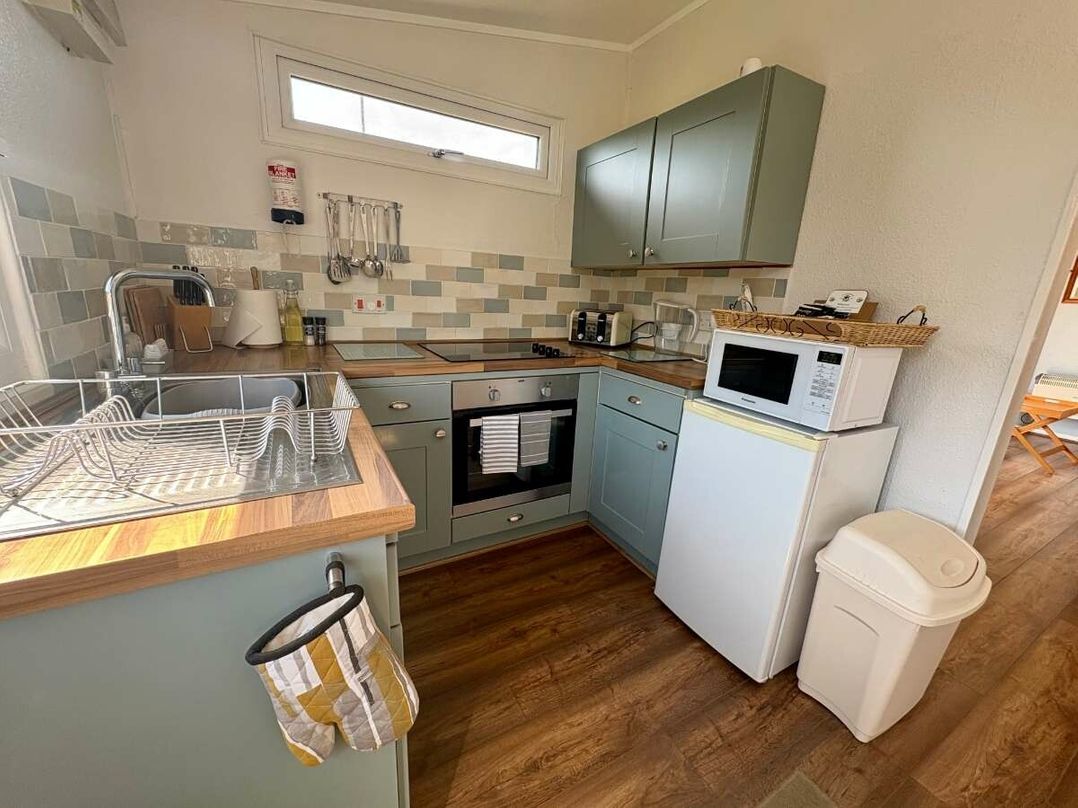 Hoburne Cotswolds - Holiday Accommodation 21948