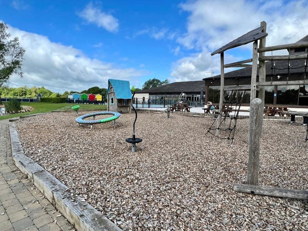 Hoburne Cotswolds - Holiday Accommodation 21949