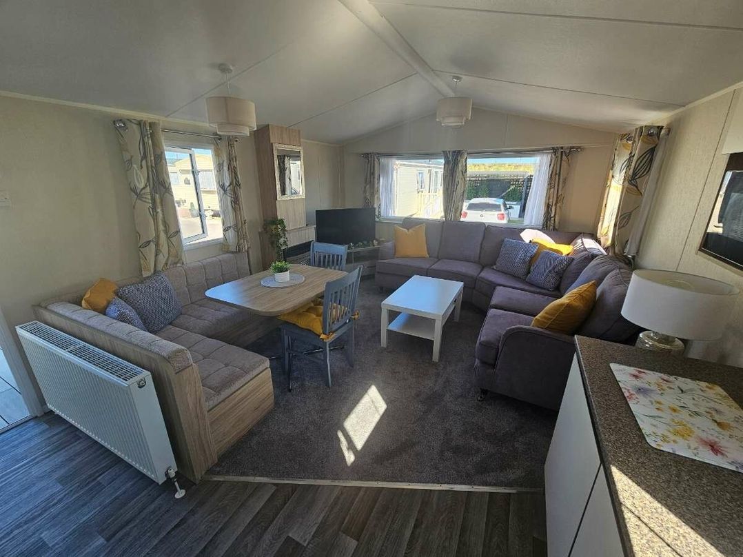 Golden Gate Holiday Centre - Holiday Accommodation 21957