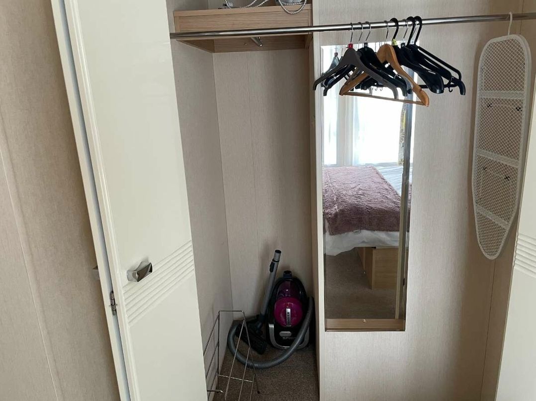 Rockley Park - Holiday Accommodation 21974