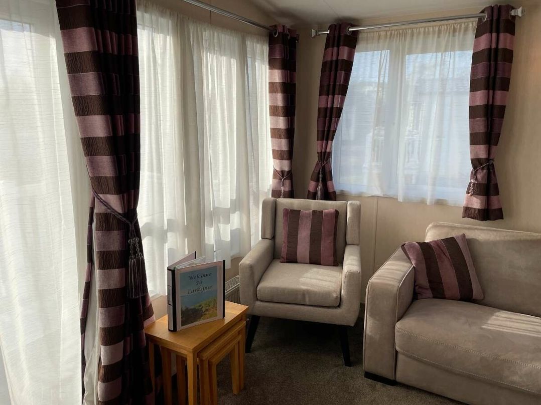 Rockley Park - Holiday Accommodation 21974