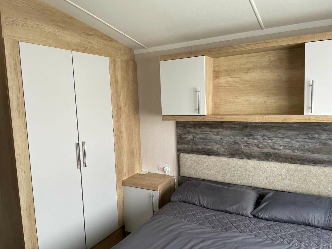 Rockley Park - Holiday Accommodation 21975