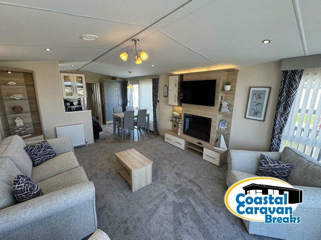 Golden Palm Resort - Holiday Accommodation 21979