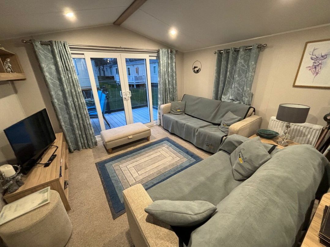 Cresswell Towers - Holiday Accommodation 22015