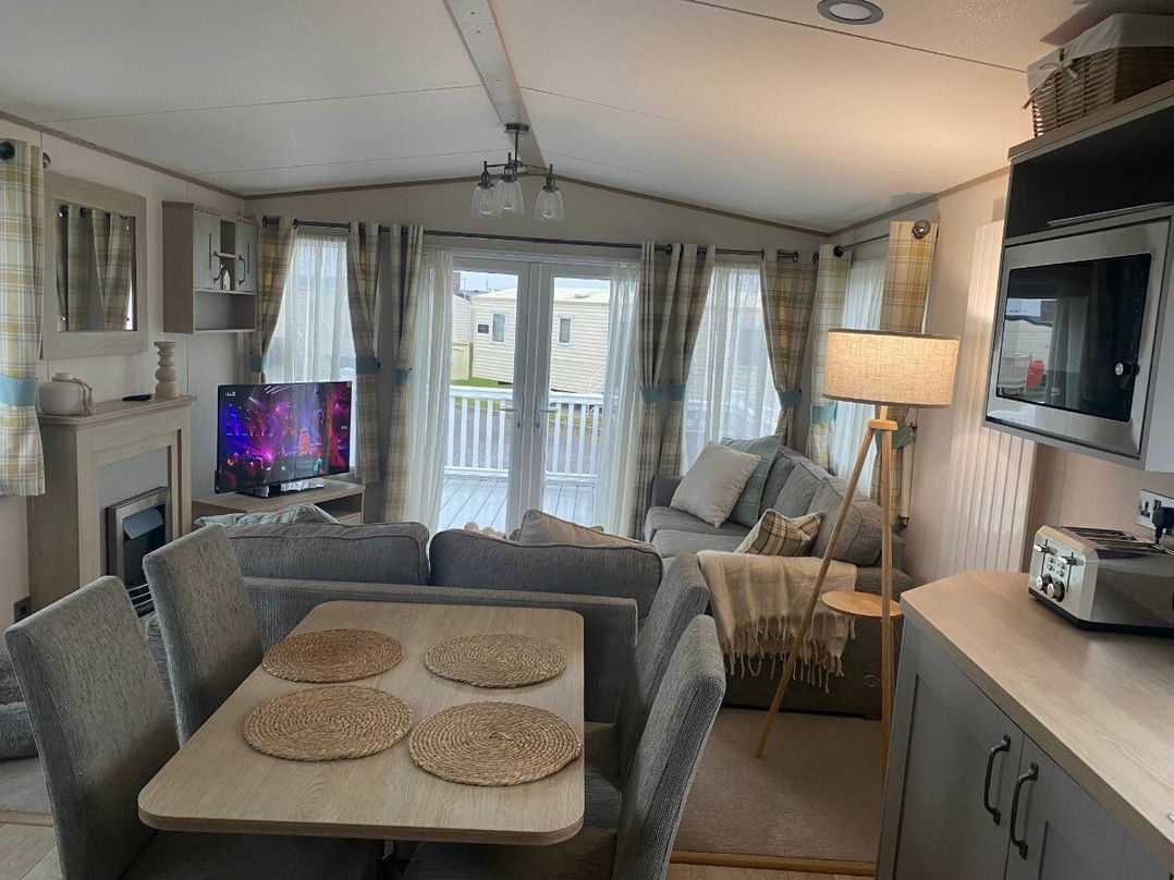 Trecco Bay - Holiday Accommodation 22016