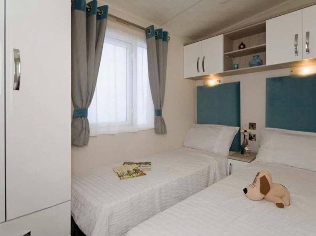 Springhouse Country Park - Holiday Accommodation 22054