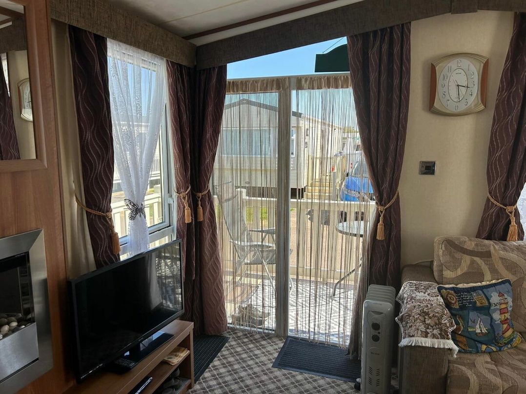 Coastfield Holiday Village - Holiday Accommodation 22055