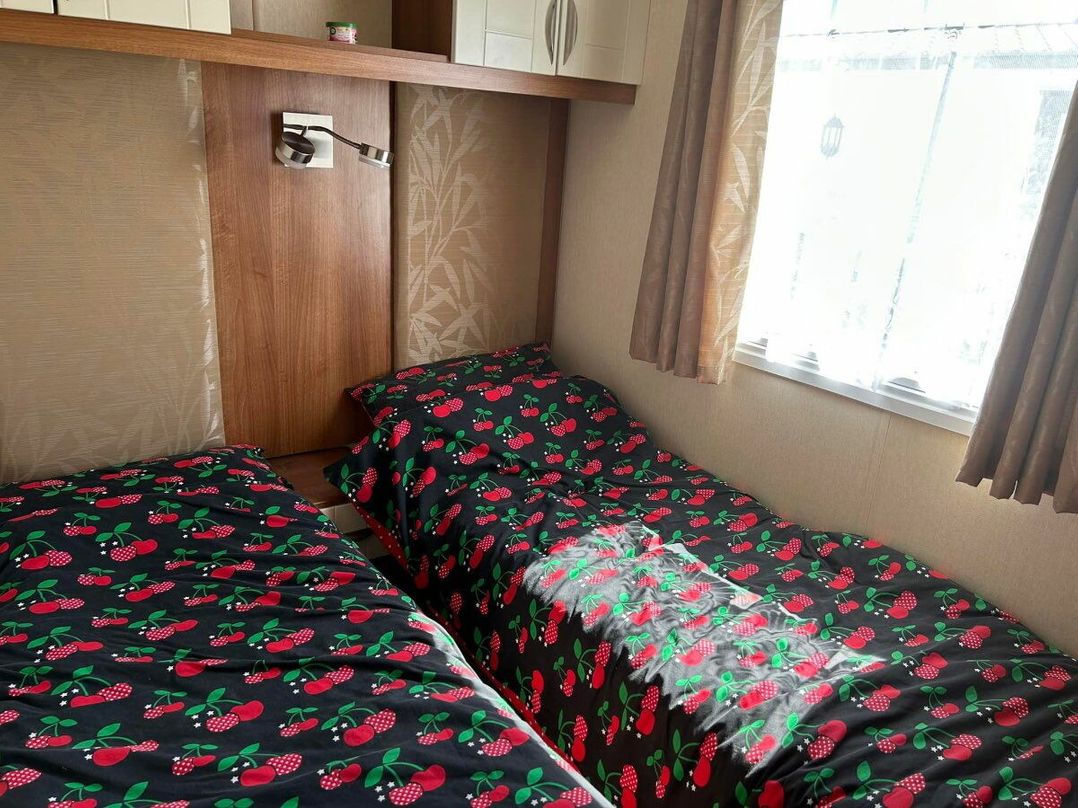 Coastfield Holiday Village - Holiday Accommodation 22055