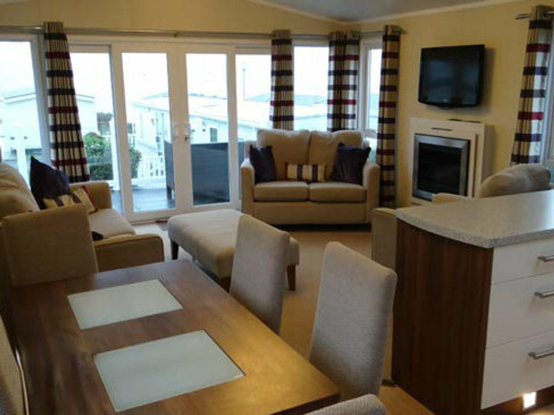 Rockley Park - Holiday Accommodation 2206