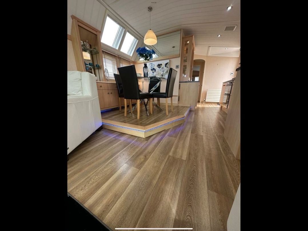 Waterside Leisure Park - Holiday Accommodation 22102