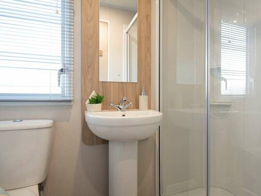 Trecco Bay - Holiday Accommodation 22112