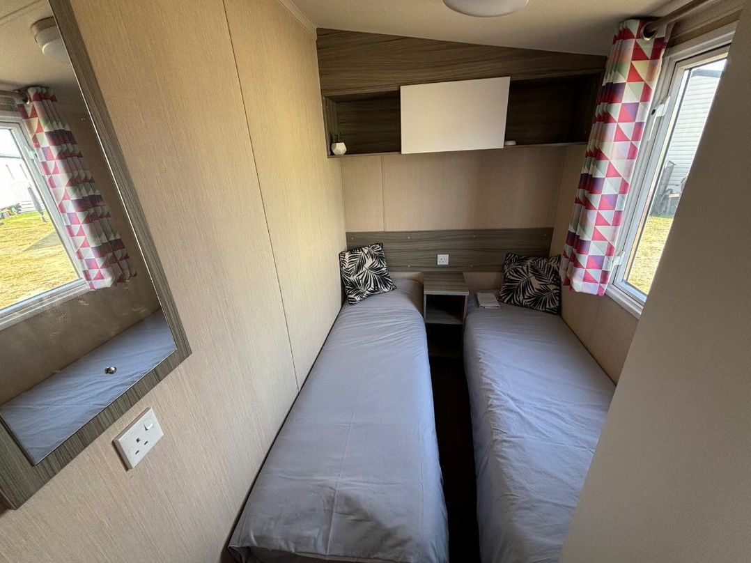 Harlyn Sands - Holiday Accommodation 22155