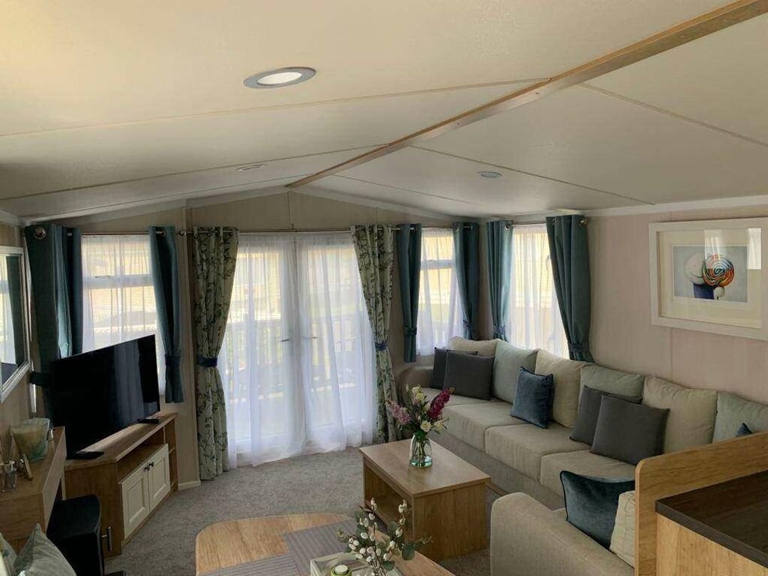 Oakdene Forest Park - Holiday Accommodation 22159