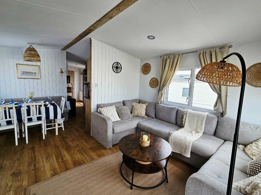 Durdle Door Holiday Park - Holiday Accommodation 22161