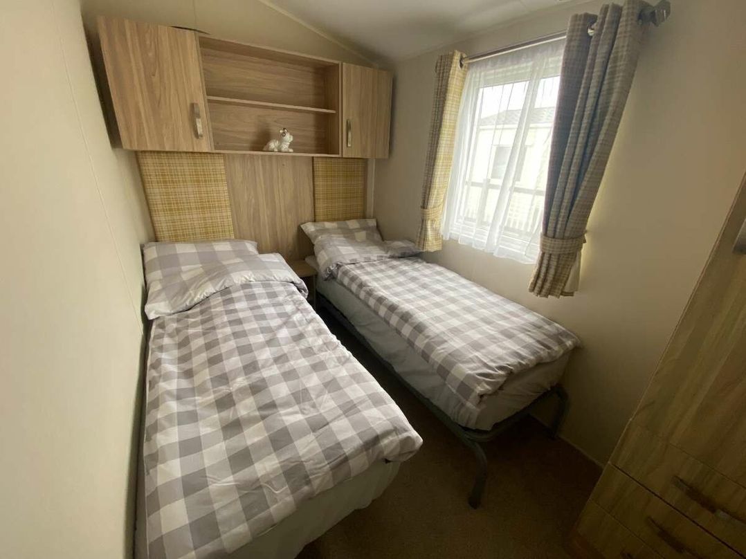 Waterside Leisure Park - Holiday Accommodation 22192