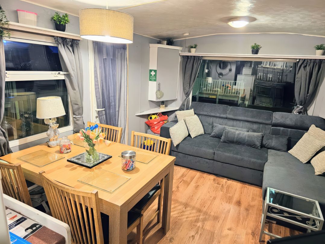 Kingfisher Caravan Park - Holiday Accommodation 22193