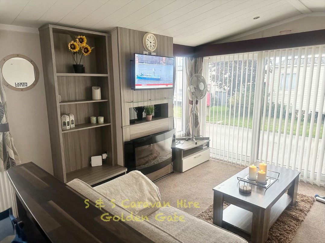 Golden Gate Holiday Centre - Holiday Accommodation 22205