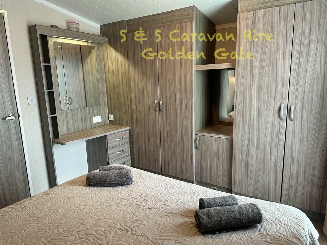 Golden Gate Holiday Centre - Holiday Accommodation 22205