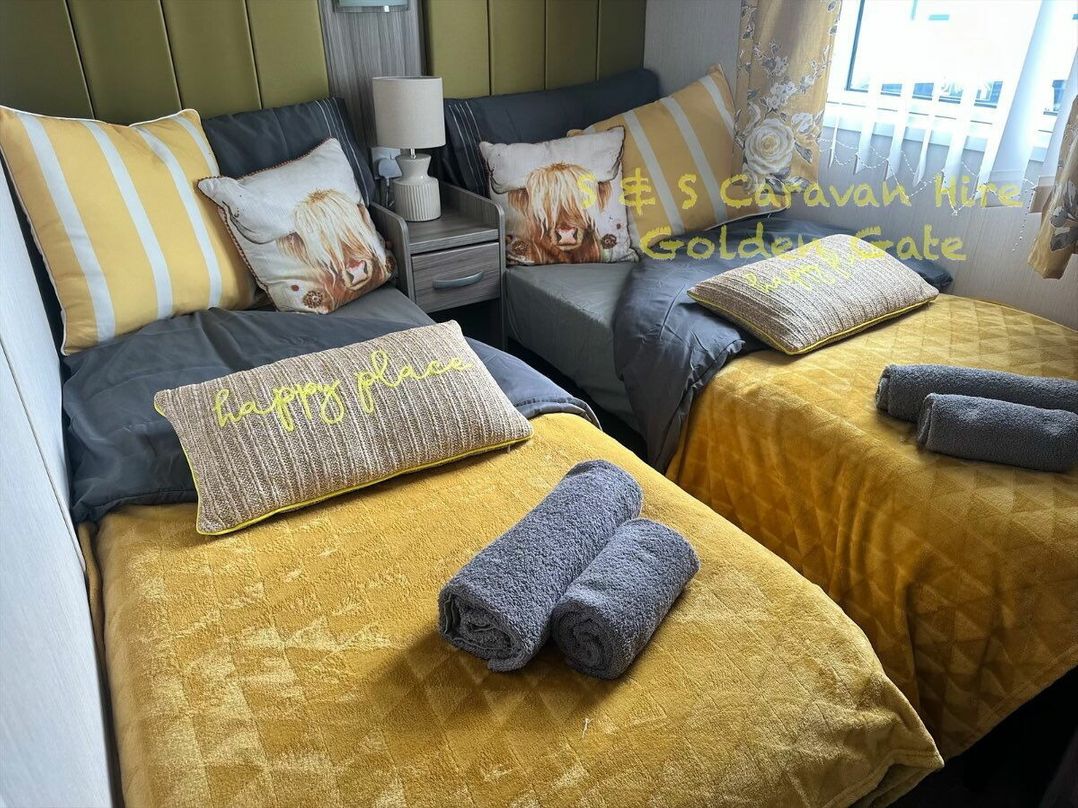 Golden Gate Holiday Centre - Holiday Accommodation 22205