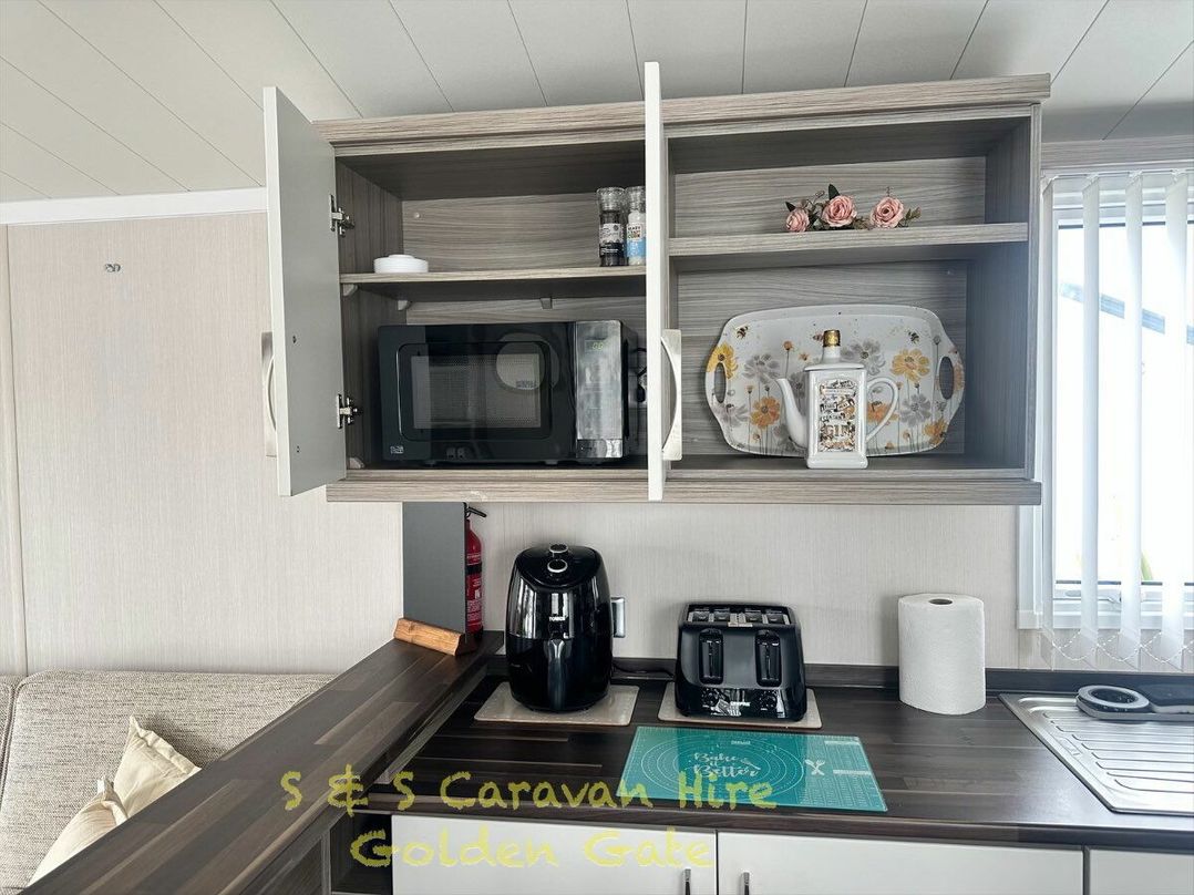 Golden Gate Holiday Centre - Holiday Accommodation 22205