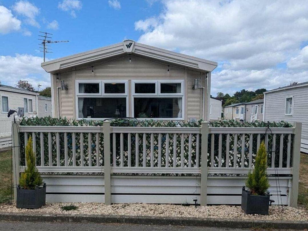 Shorefield Country Park - Holiday Accommodation 22214