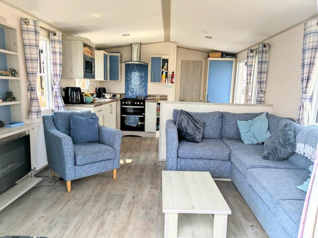 Ladram Bay Holiday Park - Holiday Accommodation 22219