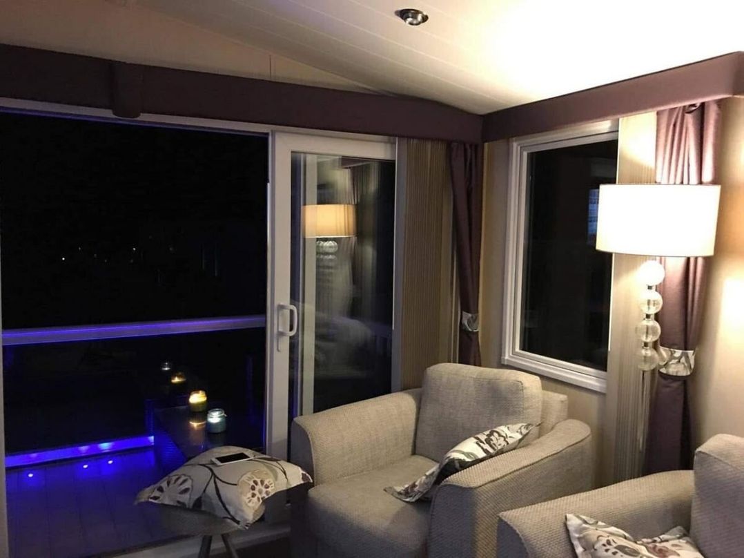 Quay West Holiday Park - Holiday Accommodation 22270