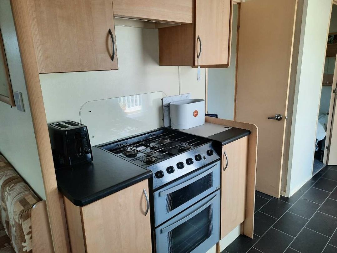 Riverside Caravan Centre - Holiday Accommodation 22280