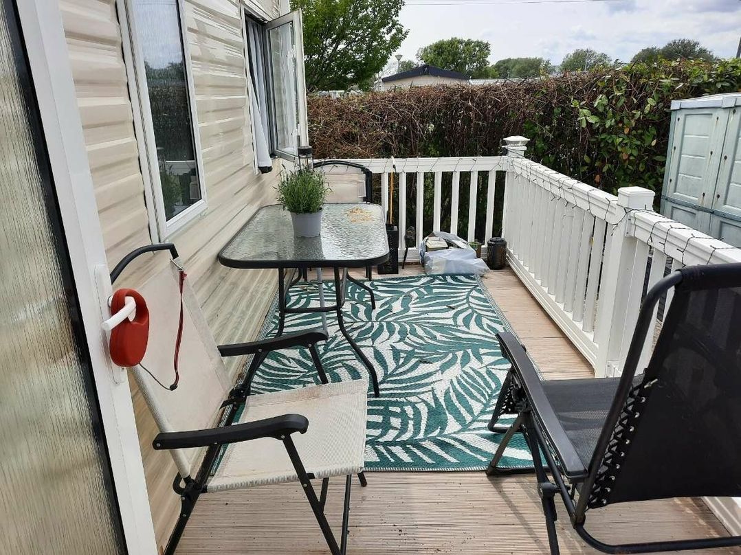 Riverside Caravan Centre - Holiday Accommodation 22280