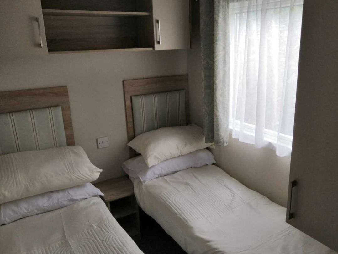 West Sands - Holiday Accommodation 22300