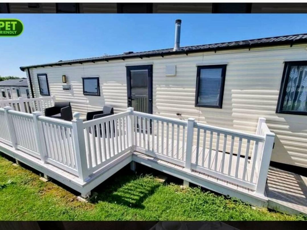 Devon Cliffs Holiday Park - Holiday Accommodation 22303