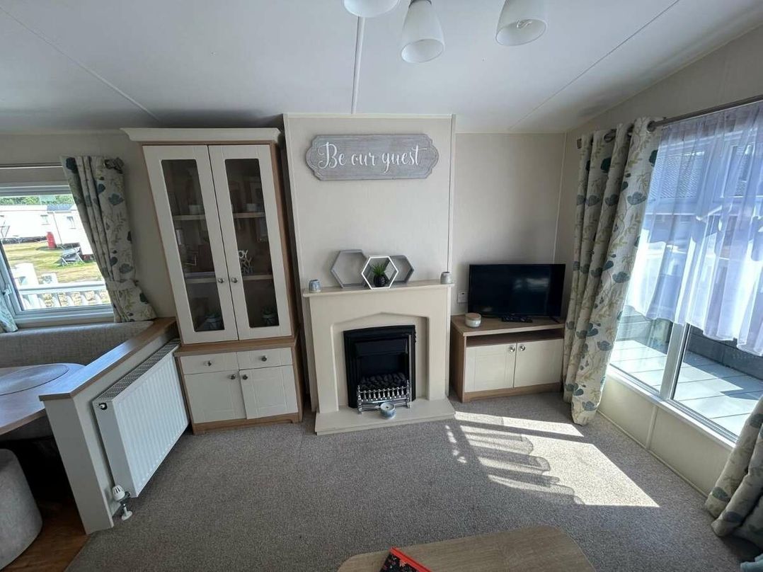 Tattershall Lakes Country Park - Holiday Accommodation 22308