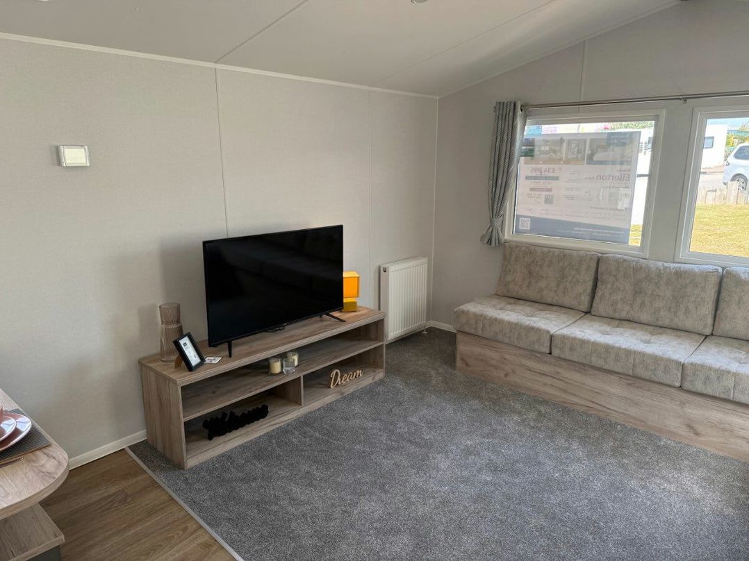 Blue Dolphin Holiday Park - Holiday Accommodation 22311