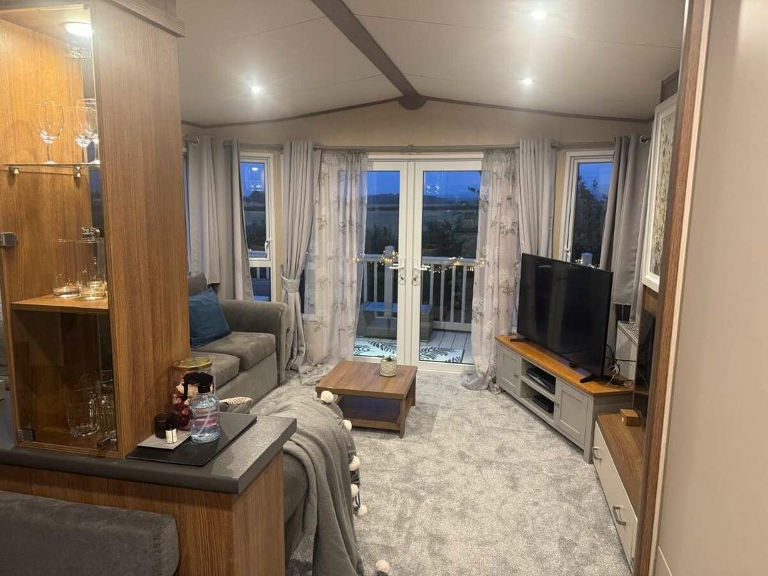 Ty Mawr Holiday Park - Holiday Accommodation 22323