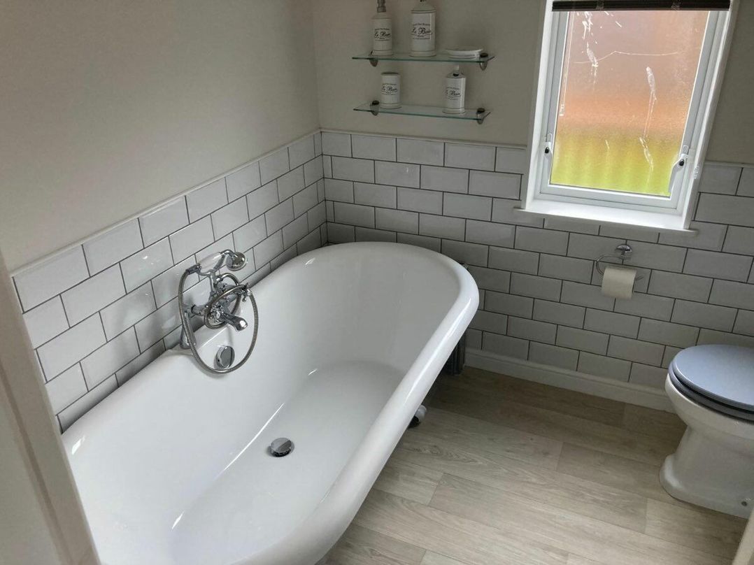 White Acres Holiday Park - Holiday Accommodation 22327