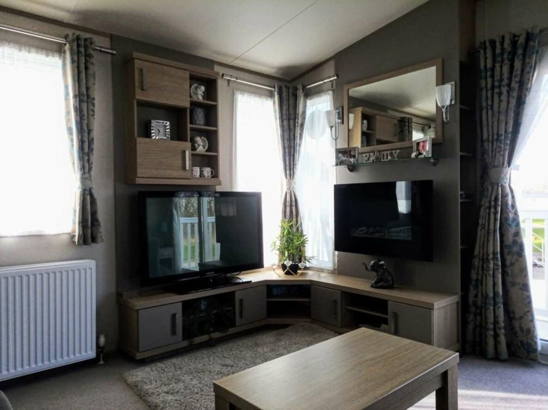 Marton Mere Holiday Village - Holiday Accommodation 22356